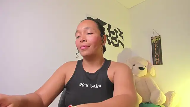 Nia13 online show from 02/25/26, 06:35