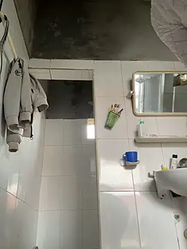 Snapshot of YANINA120 chatting on 02/17/26, 01:47 YANINA120 online show from 02/17/26, 01:47