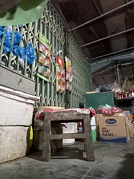 Snapshot of YANINA120 chatting on 02/06/26, 10:33 YANINA120 online show from 02/06/26, 10:33