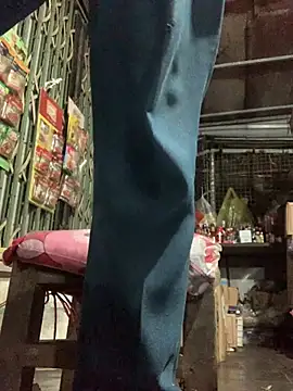 Snapshot of YANINA120 chatting on 02/13/26, 12:05 YANINA120 online show from 02/13/26, 12:05