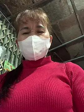 Snapshot of YANINA120 chatting on 02/15/26, 10:58 YANINA120 online show from 02/15/26, 10:58