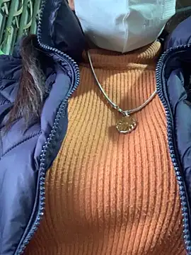 Snapshot of YANINA120 chatting on 02/10/26, 09:52 YANINA120 online show from 02/10/26, 09:52