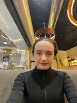 Snapshot of MiaTee chatting on 02/02/26, 04:22 MiaTee online show from 02/02/26, 04:22