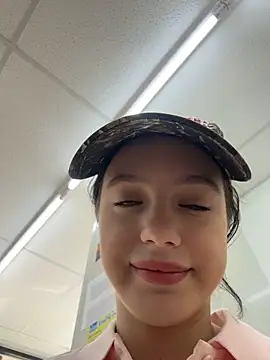 MiaTee online show from 03/17/26, 02:14