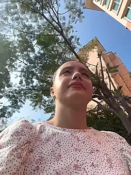 MiaTee online show from 03/27/26, 02:20