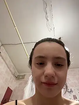 Snapshot of MiaTee chatting on 03/01/26, 02:11 MiaTee online show from 03/01/26, 02:11