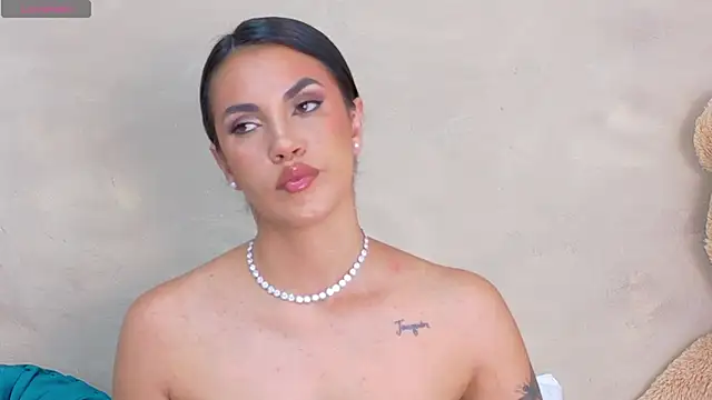 AndiVasquez online show from 04/15/26, 10:32