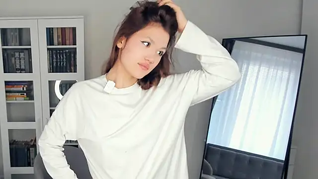 leylawinxxx online show from 02/25/26, 07:41