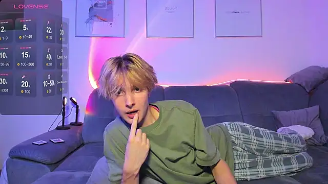 bunnyblush67 online show from 03/15/26, 08:54