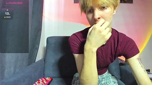 bunnyblush67 online show from 03/18/26, 08:06