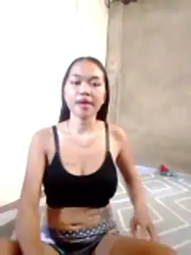 Snapshot of lovely_pilipina19 chatting on 04/02/26, 02:19 lovely pilipina19 online show from 04/02/26, 02:19