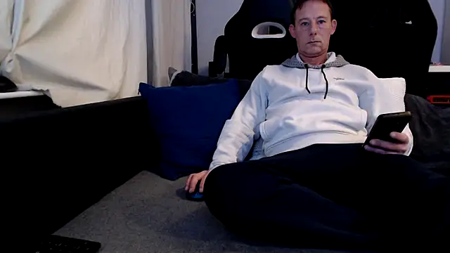 Sexy Ass Mike online show from 02/09/26, 05:33