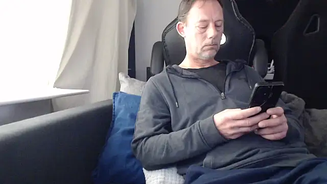 Sexy Ass Mike online show from 02/15/26, 01:54