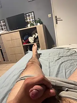 Snapshot of magicdickx21 chatting on 06/19/26, 10:54 magicdickx21 online show from 06/19/26, 10:54