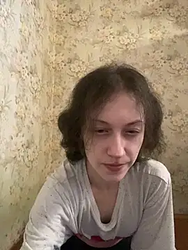 Snapshot of AliceVane chatting on 02/07/26, 07:05 AliceVane online show from 02/07/26, 07:05