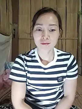 Snapshot of Weygt_thest chatting on 06/12/26, 01:31 Weygt thest online show from 06/12/26, 01:31