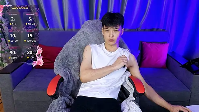 Snapshot of XanneLL chatting on 02/17/26, 02:03 XanneLL online show from 02/17/26, 02:03