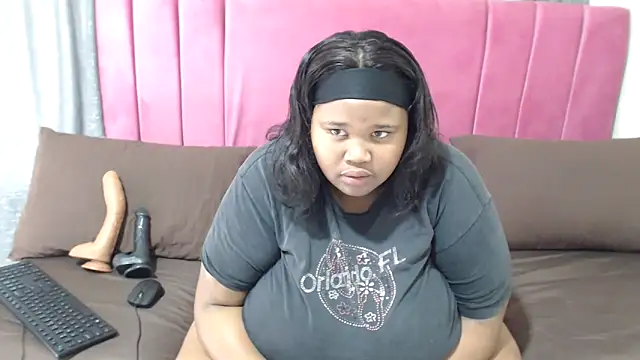 BustyBmw online show from 03/19/26, 09:53