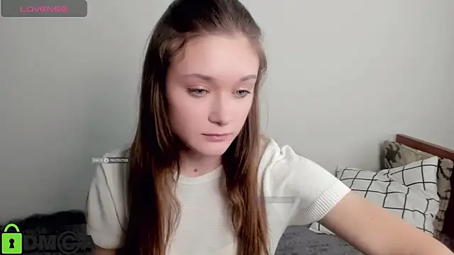 Elina X online show from 05/18/26, 01:05