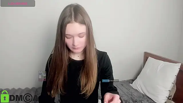 Elina X online show from 05/07/26, 01:03