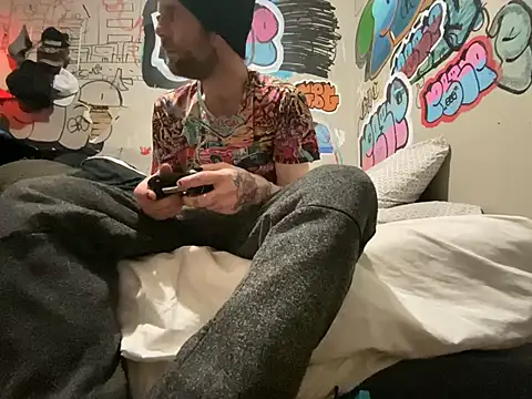 gothboiplzty online show from 03/03/26, 08:54