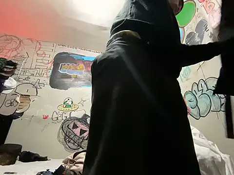 gothboiplzty online show from 02/13/26, 06:13