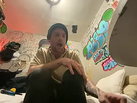 gothboiplzty online show from 02/18/26, 01:36