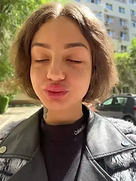 AnnastasiaJune online show from 04/25/26, 10:29