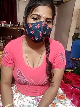 Snapshot of Madhusri_Tamil_Telugu chatting on 02/26/26, 05:02 Madhusri Tamil Telugu online show from 02/26/26, 05:02