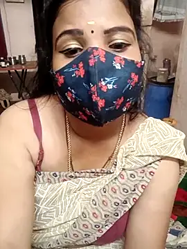 Snapshot of Madhusri_Tamil_Telugu chatting on 02/24/26, 04:19 Madhusri Tamil Telugu online show from 02/24/26, 04:19