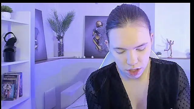 Madison dolly online show from 03/07/26, 02:07