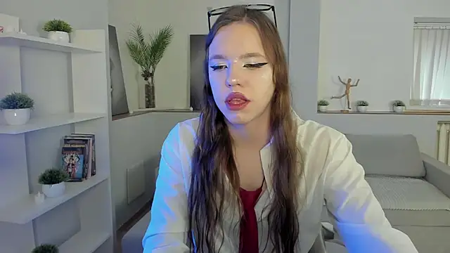 Madison dolly online show from 04/12/26, 08:50