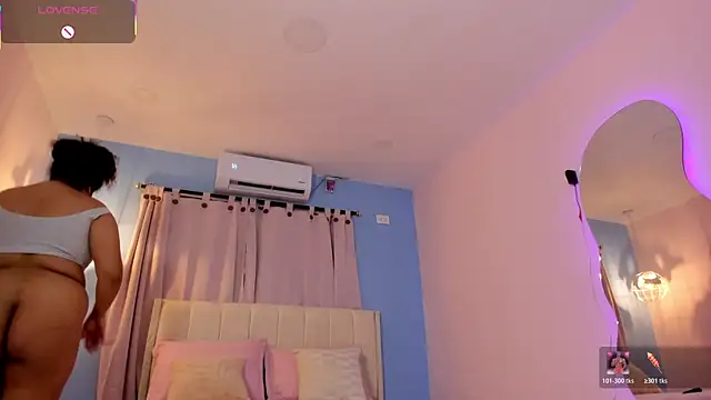 Snapshot of LOU_22_ chatting on 02/20/26, 12:18 LOU 22 online show from 02/20/26, 12:18