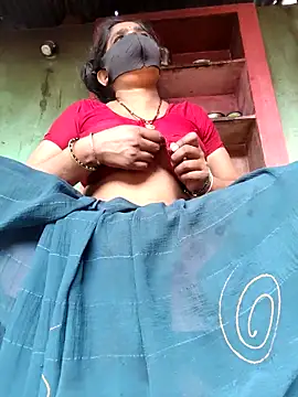 Snapshot of Faltu_Ladki chatting on 03/25/26, 09:08 Faltu Ladki online show from 03/25/26, 09:08