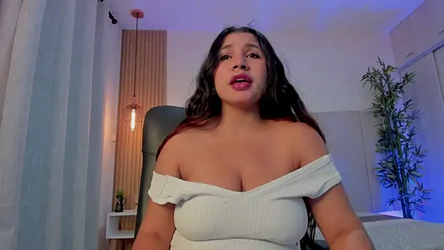 Victoria Rosee online show from 06/10/26, 12:50