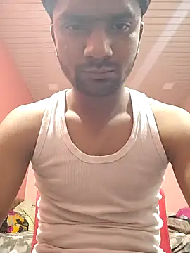 Snapshot of Darkintrovert chatting on 02/09/26, 06:39 Darkintrovert online show from 02/09/26, 06:39