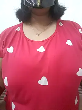 Snapshot of Ruby1hot2 chatting on 02/18/26, 06:44 Ruby1hot2 online show from 02/18/26, 06:44