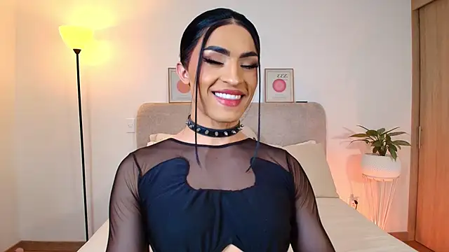 KarolPortellaa online show from 03/25/26, 11:14