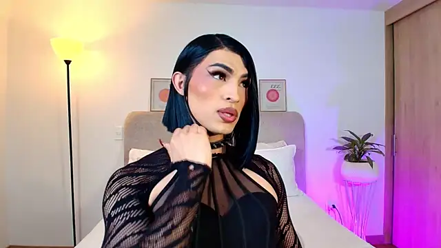 KarolPortellaa online show from 04/26/26, 12:46