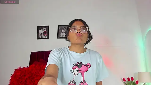 Snapshot of luna_velveth chatting on 02/11/26, 02:22 luna velveth online show from 02/11/26, 02:22