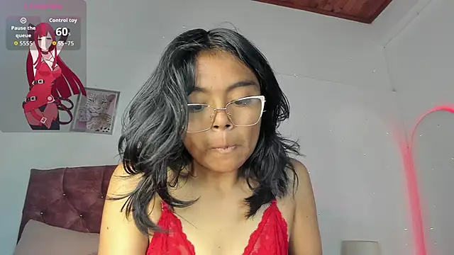 luna velveth online show from 03/30/26, 10:28