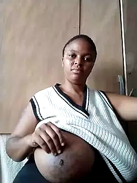 Snapshot of PrettyLisa26 chatting on 03/26/26, 07:06 PrettyLisa26 online show from 03/26/26, 07:06