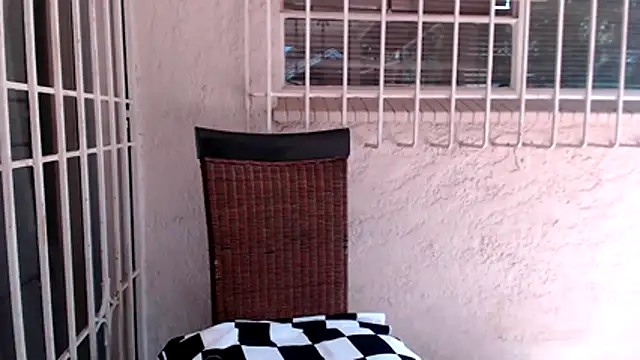 Snapshot of PrettyLisa26 chatting on 03/07/26, 11:16 PrettyLisa26 online show from 03/07/26, 11:16