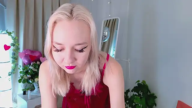 Audrey Kiss online show from 02/10/26, 06:45