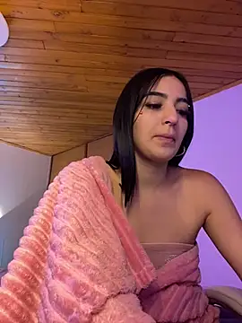 Snapshot of Valery_pink18 chatting on 02/15/26, 08:24 Valery pink18 online show from 02/15/26, 08:24