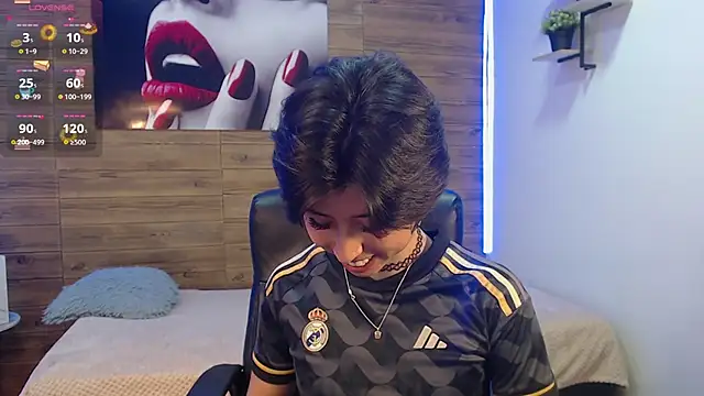 Snapshot of annie_sleeper chatting on 02/10/26, 07:24 annie sleeper online show from 02/10/26, 07:24