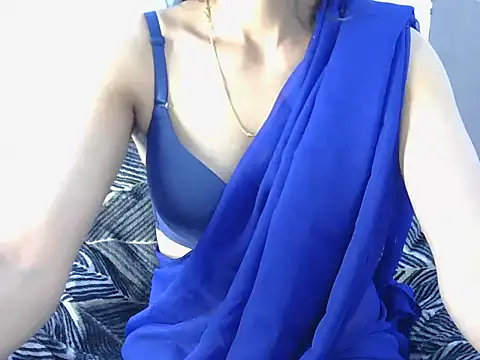 Snapshot of Qute_flora chatting on 02/27/26, 05:57 Qute flora online show from 02/27/26, 05:57