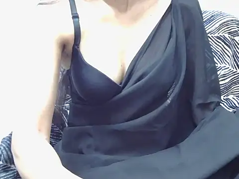 Qute flora online show from 03/15/26, 05:42