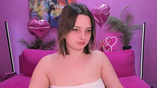 Snapshot of meowseduce chatting on 02/25/26, 01:22 meowseduce online show from 02/25/26, 01:22