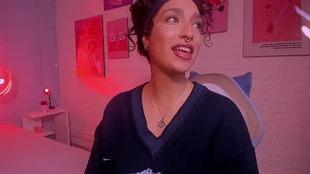 Snapshot of Cleo_Foxx chatting on 06/10/26, 12:06 Cleo Foxx online show from 06/10/26, 12:06